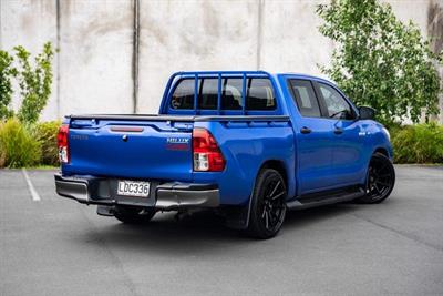 2018 Toyota Hilux - Thumbnail