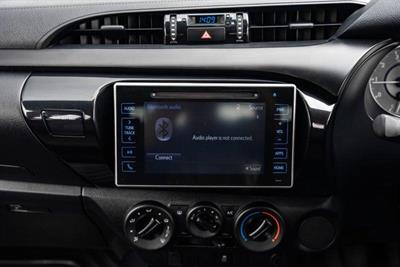 2018 Toyota Hilux - Thumbnail