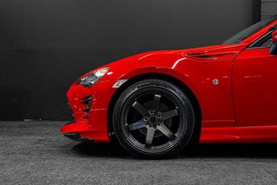 2016 Toyota 86 - Thumbnail