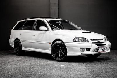 1998 Toyota Caldina - Thumbnail