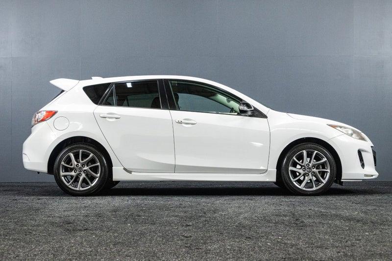 2013 Mazda Axela