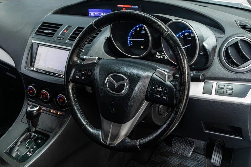 2013 Mazda Axela