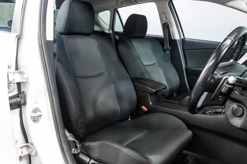 2013 Mazda Axela