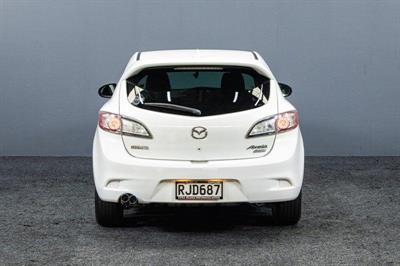 2013 Mazda Axela - Thumbnail