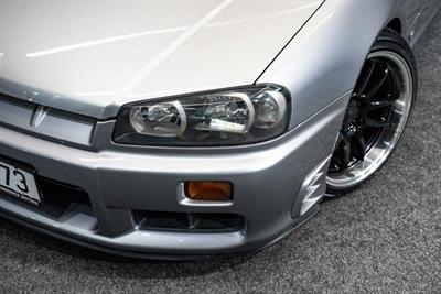 1998 Nissan Skyline - Thumbnail