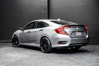 2018 Honda Civic - Thumbnail