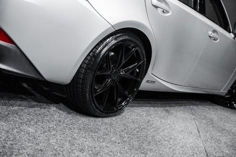 2013 Lexus IS 300h