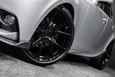2013 Lexus IS 300h - Thumbnail