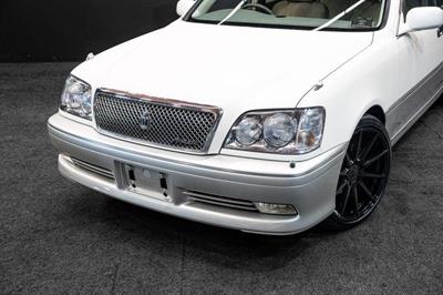 2003 Toyota Crown - Thumbnail
