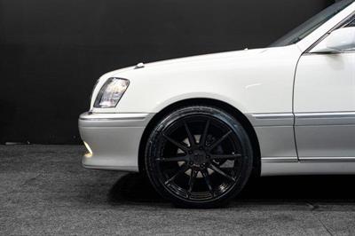 2003 Toyota Crown - Thumbnail