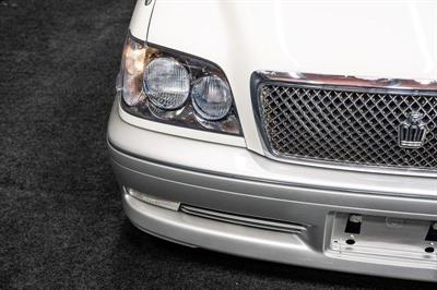 2003 Toyota Crown - Thumbnail
