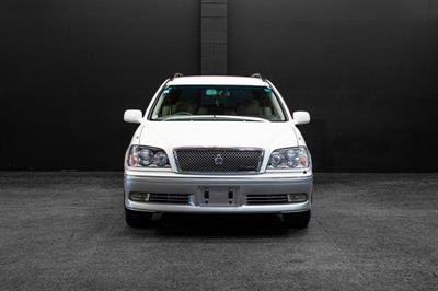 2003 Toyota Crown - Thumbnail