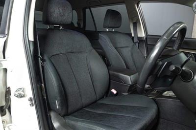 2012 Subaru Legacy - Thumbnail