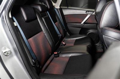 2010 Mazda Axela - Thumbnail