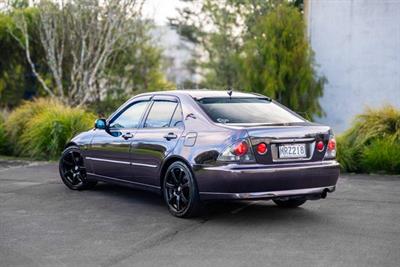 2002 Toyota Altezza - Thumbnail