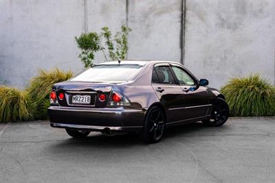 2002 Toyota Altezza - Thumbnail