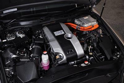 2014 Lexus IS 300h - Thumbnail