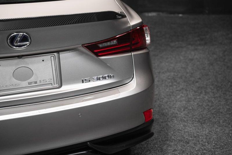 2014 Lexus IS 300h