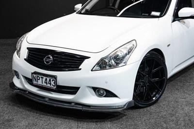 2010 Nissan Skyline - Thumbnail