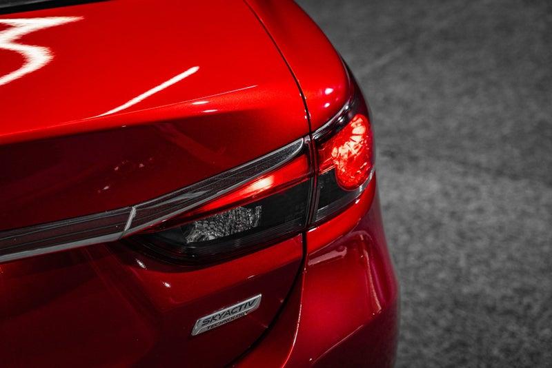 2014 Mazda Atenza