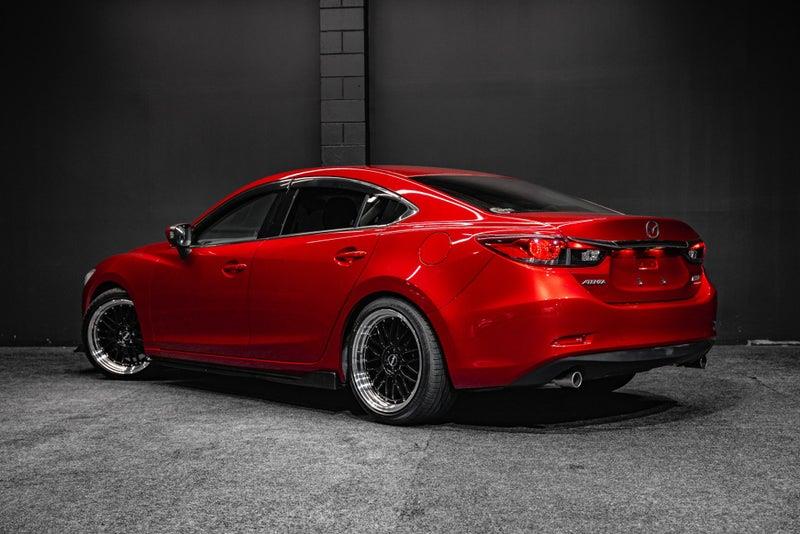 2014 Mazda Atenza