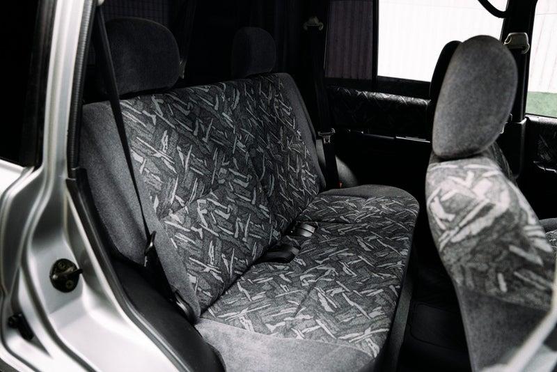2000 Mitsubishi Pajero