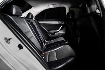 2005 Honda Accord - Thumbnail