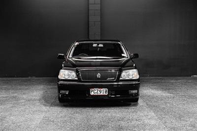 2001 Toyota Crown - Thumbnail
