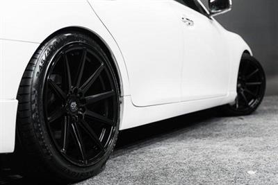 2011 Toyota MARK-X - Thumbnail