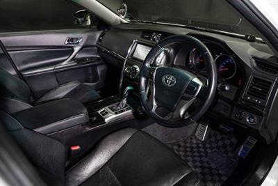 2011 Toyota MARK-X - Thumbnail