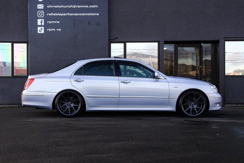 2004 Toyota Crown