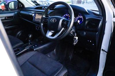 2020 Toyota Hilux - Thumbnail