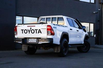 2020 Toyota Hilux - Thumbnail