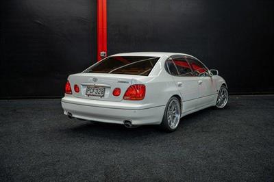 2001 Toyota Aristo - Thumbnail