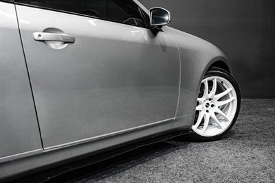 2005 Nissan Skyline - Thumbnail
