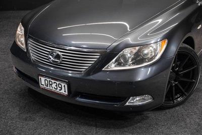 2007 Lexus LS 460 - Thumbnail