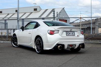 2012 Toyota 86 - Thumbnail