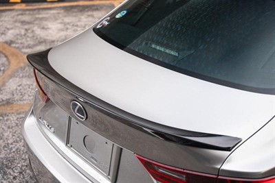 2013 Lexus IS 300h - Thumbnail