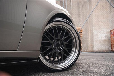 2013 Lexus IS 300h - Thumbnail
