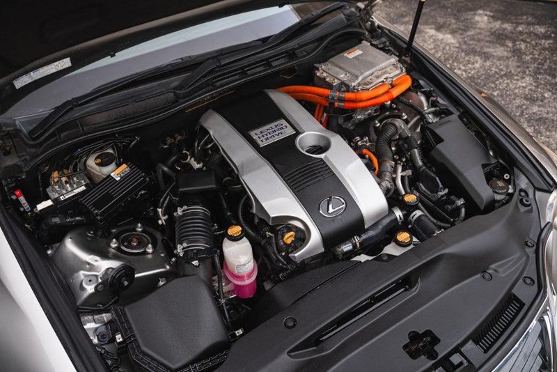 2013 Lexus IS 300h
