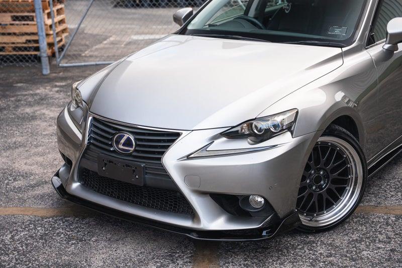 2013 Lexus IS 300h