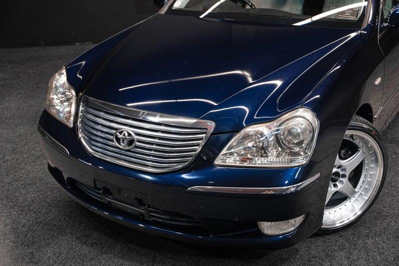 2004 Toyota Crown