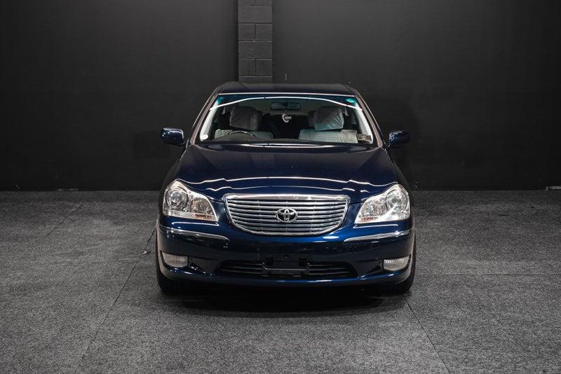 2004 Toyota Crown