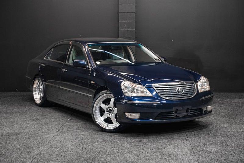 2004 Toyota Crown