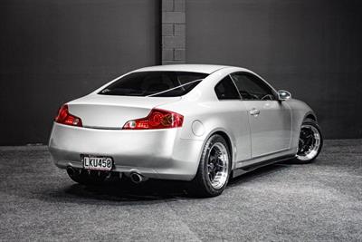 2004 Nissan Skyline - Thumbnail