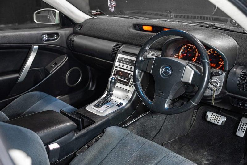 2004 Nissan Skyline