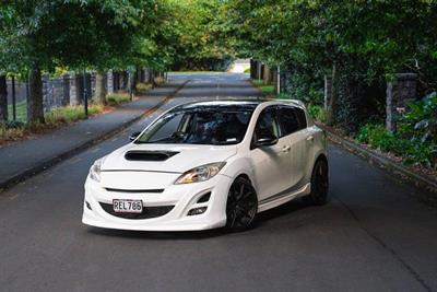 2009 Mazda Axela - Thumbnail