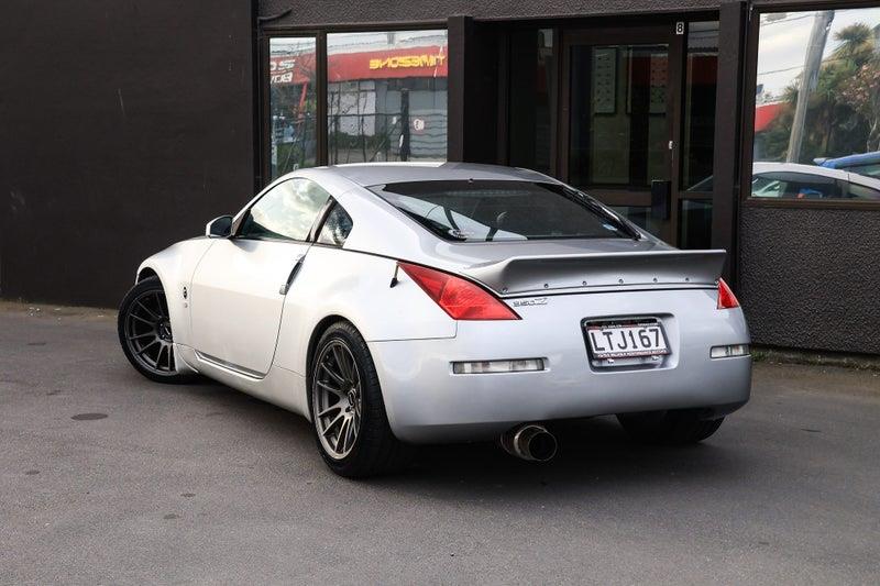 2005 Nissan Fairlady