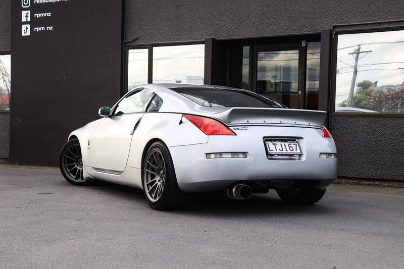 2005 Nissan Fairlady