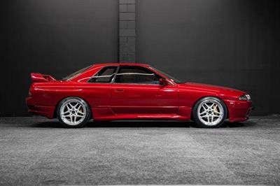 1990 Nissan Skyline - Thumbnail